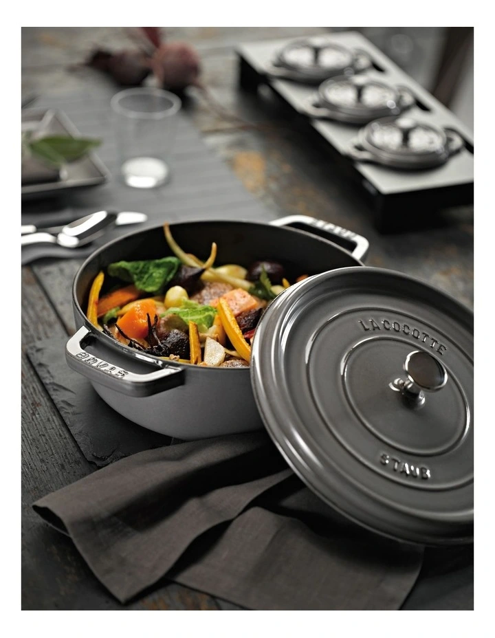 Staub 24cm/3.8L Round Cocotte Graphite 4 Staub 24cm/3.8L Round Cocotte Graphite - Image 2