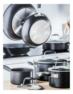 Advanced Nonstick Induction Milkpan With Spouts 14cm/0.9L In Black -Maxwell Williams Store 673261120 2 1 720x928
