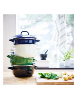 Dutch Dutch Oven Black W/blue Interior 26cm -Maxwell Williams Store 753000580 6 720x928