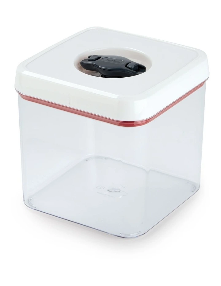 Zyliss Twist & Seal 2.48L Lrge Square Container 3 Zyliss Twist & Seal 2.48L Lrge Square Container