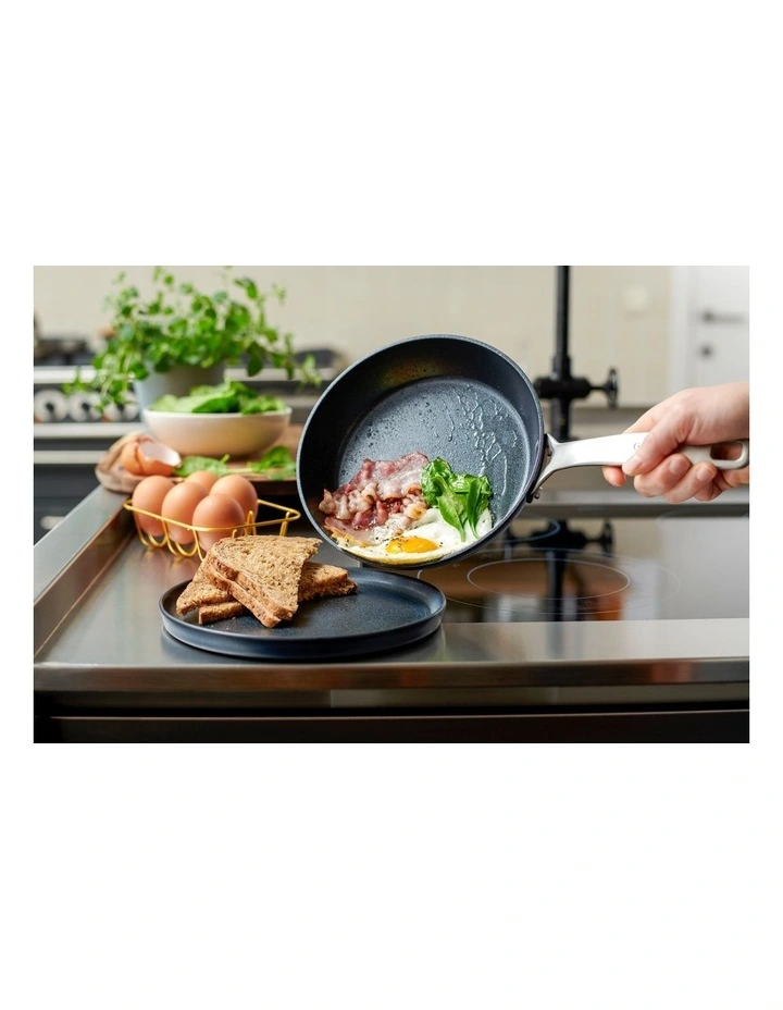 Greenpan Copenhagen 30cm Open Frypan Black 6 Greenpan Copenhagen 30cm Open Frypan Black - Image 4