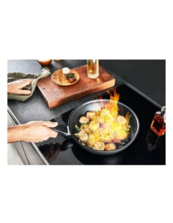 Tefal Unlimited Non-stick Induction 32cm Frypan 13 Tefal Unlimited Non-stick Induction 32cm Frypan -Maxwell Williams Store 814528000 5 720x928
