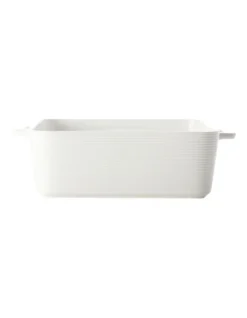 Casual White Evolve 23.5x8cm Square Baker White