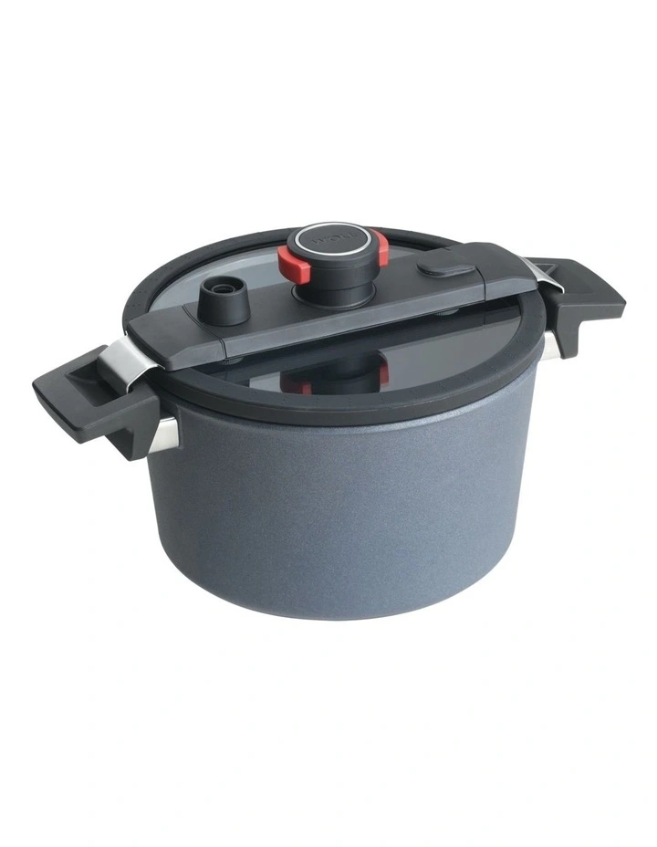 Woll Diamond Active Lite Fixed Handle Induction Low Pressure Pot 24cm 5L With Lid Gift Boxed 3 Woll Diamond Active Lite Fixed Handle Induction Low Pressure Pot 24cm 5L With Lid Gift Boxed