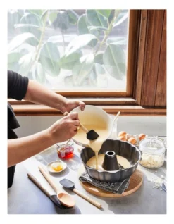 KitchenAid Maple Wood Scraper Spatula Silicone -Maxwell Williams Store 844213060 4 720x928