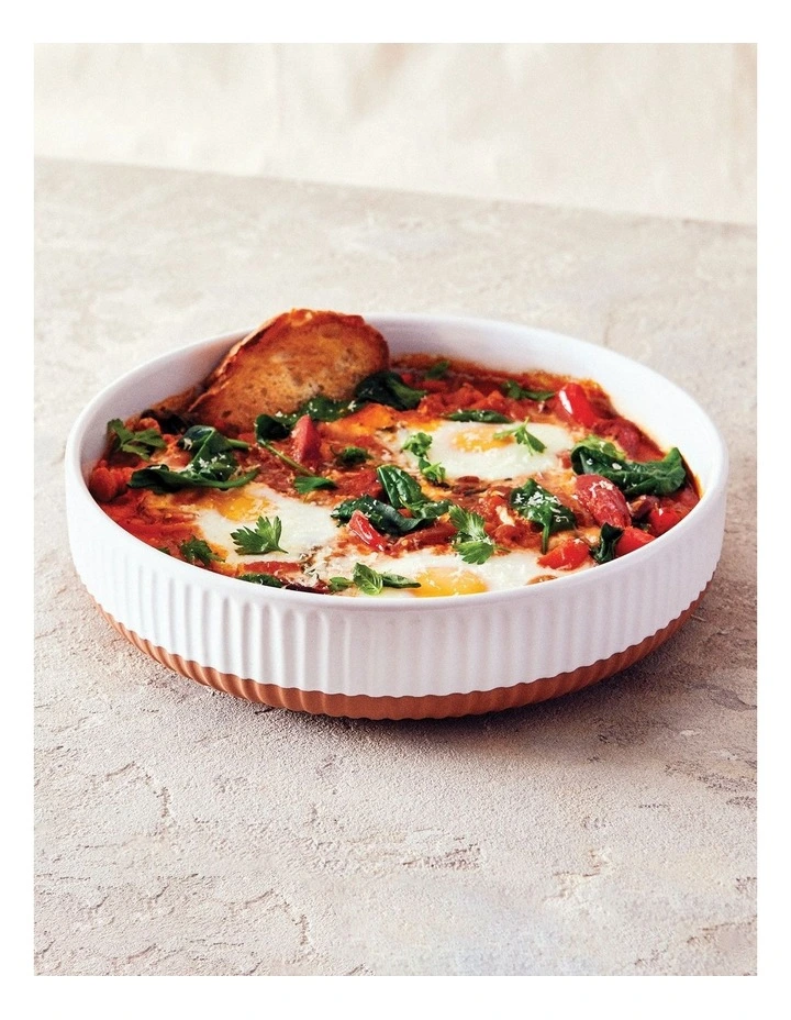 Amana Round Pie Dish 24cm White 4 Amana Round Pie Dish 24cm White - Image 2