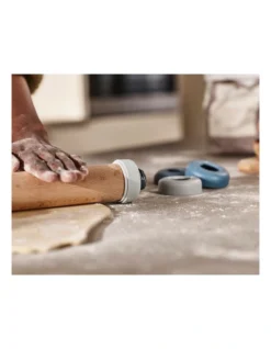Joseph Joseph PrecisionPin Adjustable Rolling Pin In Sky -Maxwell Williams Store 934238260 4 720x928