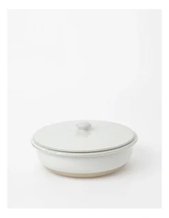 Esperance Wiped Edge Casserole Dish 28x28x12cm In White
