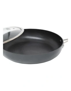 Re-Lite Sautepan With Glass Lid 31.L/28cm 7 Re-Lite Sautepan With Glass Lid 31.L/28cm -Maxwell Williams Store 940360780 3 720x928
