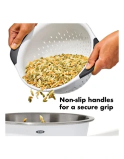 OXO Colander In White -Maxwell Williams Store 965398960 6 720x928