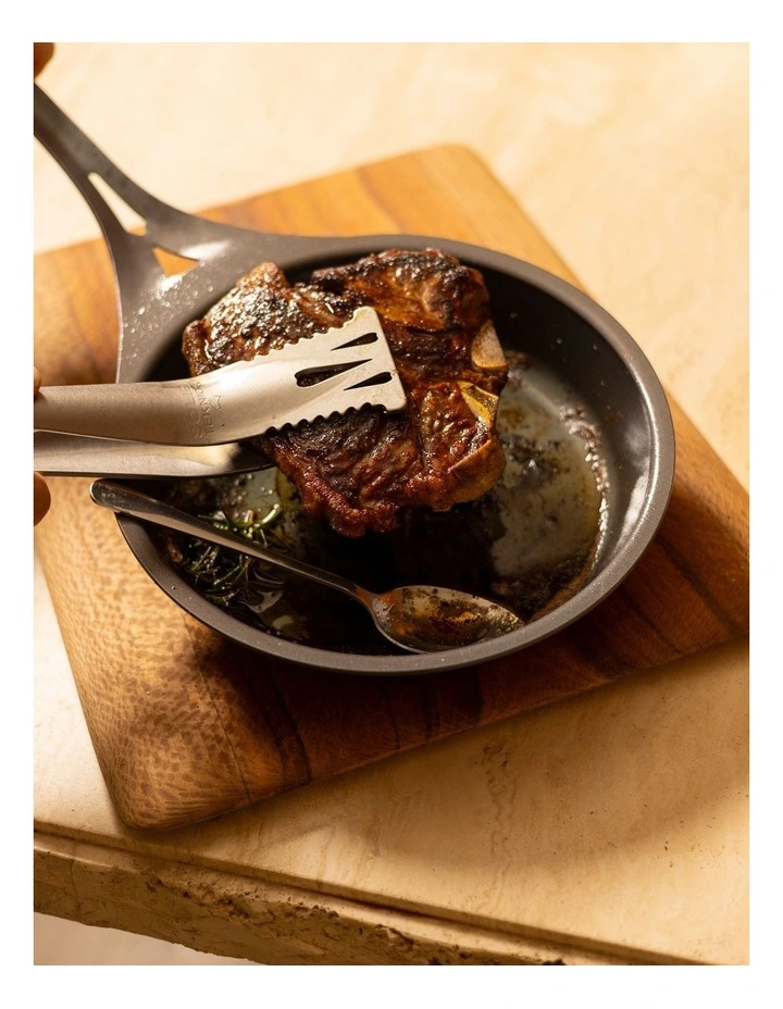 Quenched Lightning Pan Long Handle 20cm In Black 7 Quenched Lightning Pan Long Handle 20cm In Black - Image 5