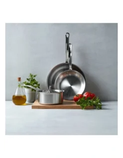 Per Amore Induction Open Skillet 30cm In Stainless Steel 14 Per Amore Induction Open Skillet 30cm In Stainless Steel -Maxwell Williams Store 968130370 6 720x928