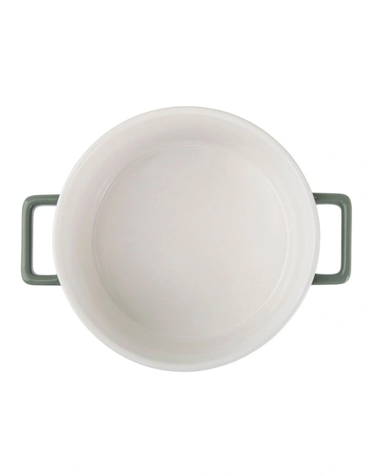 Maxwell & Williams Gift Boxed Epicurious Round Casserole 1.3L In Sage 6 Maxwell & Williams Gift Boxed Epicurious Round Casserole 1.3L In Sage - Image 4