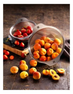 Zwilling Strainer/Colander 20cm In Silver 9 Zwilling Strainer/Colander 20cm In Silver -Maxwell Williams Store 974437120 4 720x928
